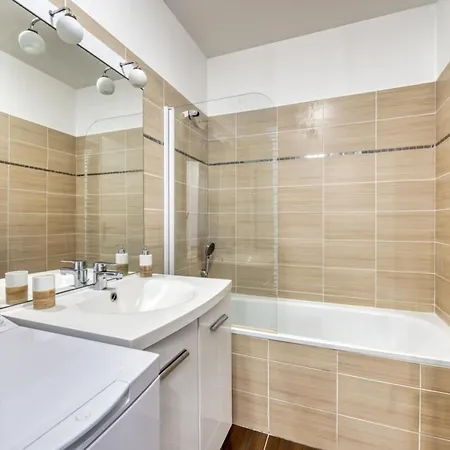 Carlos Au Pied Du Gros Horloge ! Appartement *