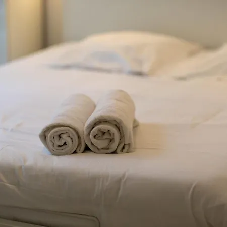 Appartement Carlos Au Pied Du Gros Horloge !